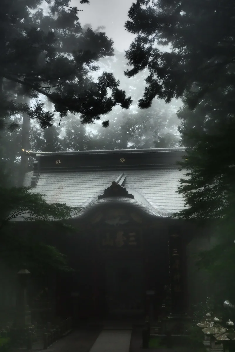 投稿写真：三峯神社　随神門