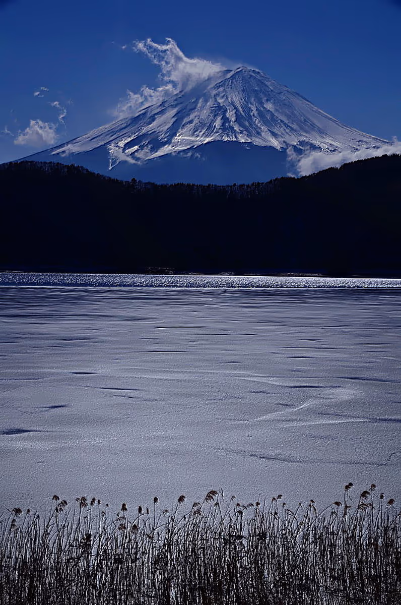 投稿写真：河口湖氷結