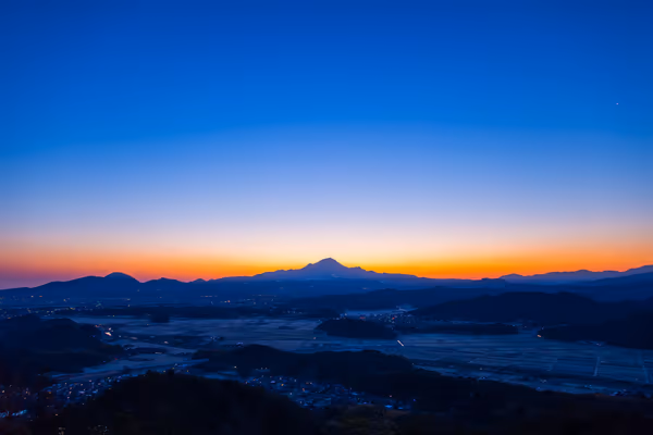 投稿：大山の夜明け