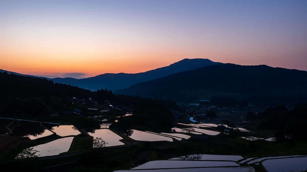 投稿写真：坂折棚田と朝焼け