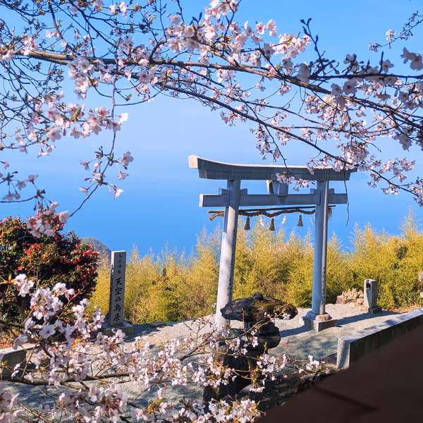 投稿：天空の鳥居