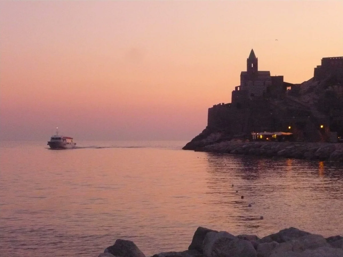 投稿写真：⛴夕暮れのポルトヴェーネレ⛴