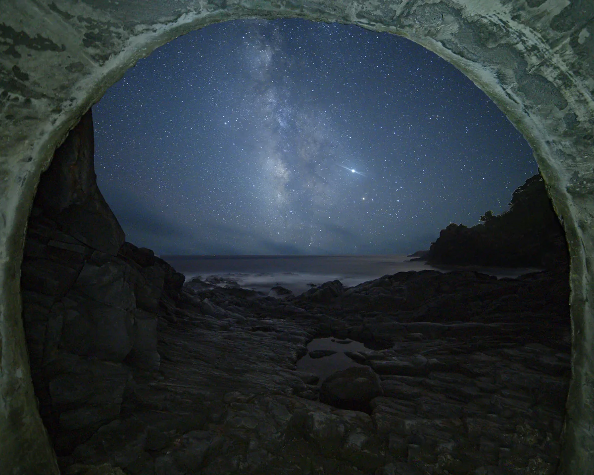 投稿写真：穴 ノ 中 カラ