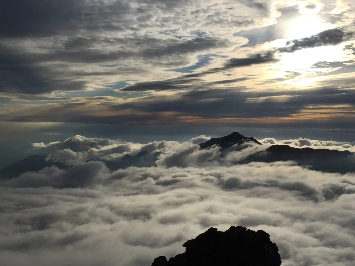 投稿写真：雲海に浮かぶ笠ヶ岳