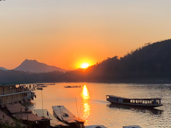 投稿：ルアンパバーンの夕日