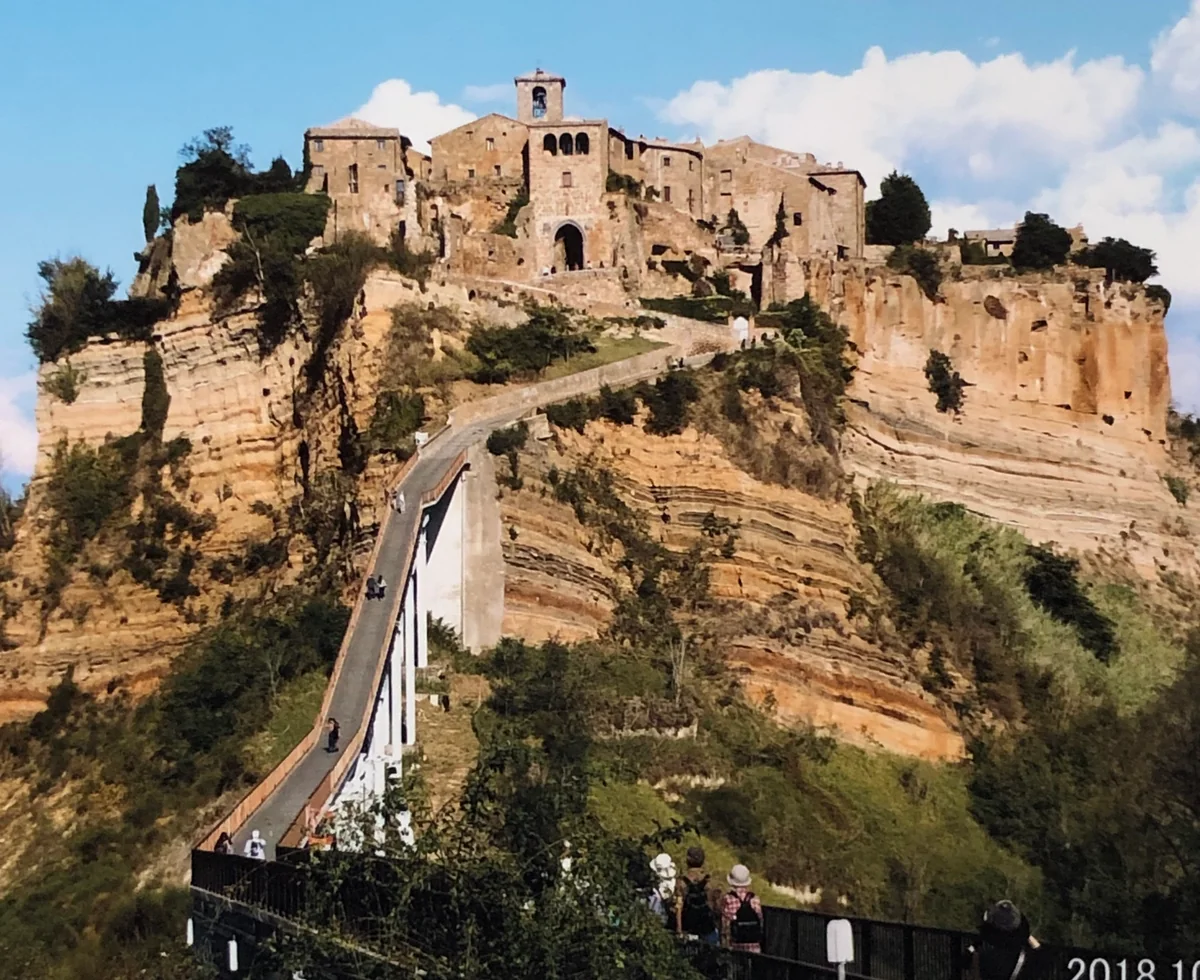 投稿写真：天空に浮かぶ村