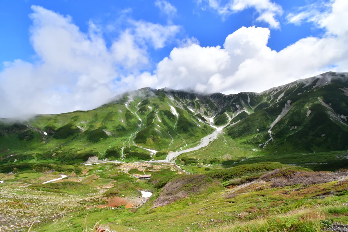 投稿写真：Green mountain in Tateyama