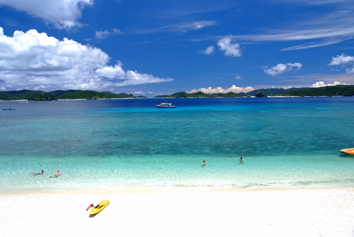 投稿写真：慶良間ブルーの海