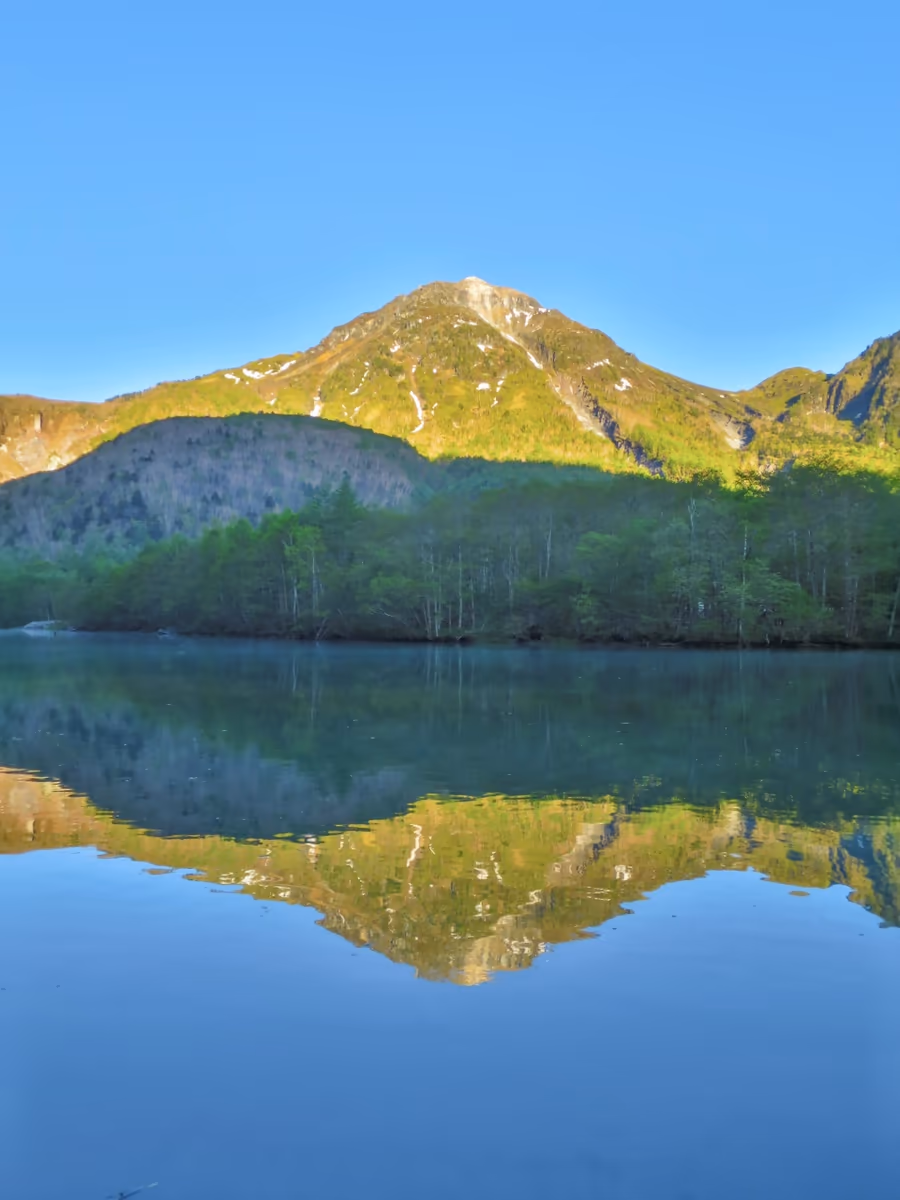 投稿写真：大正池に写る焼岳