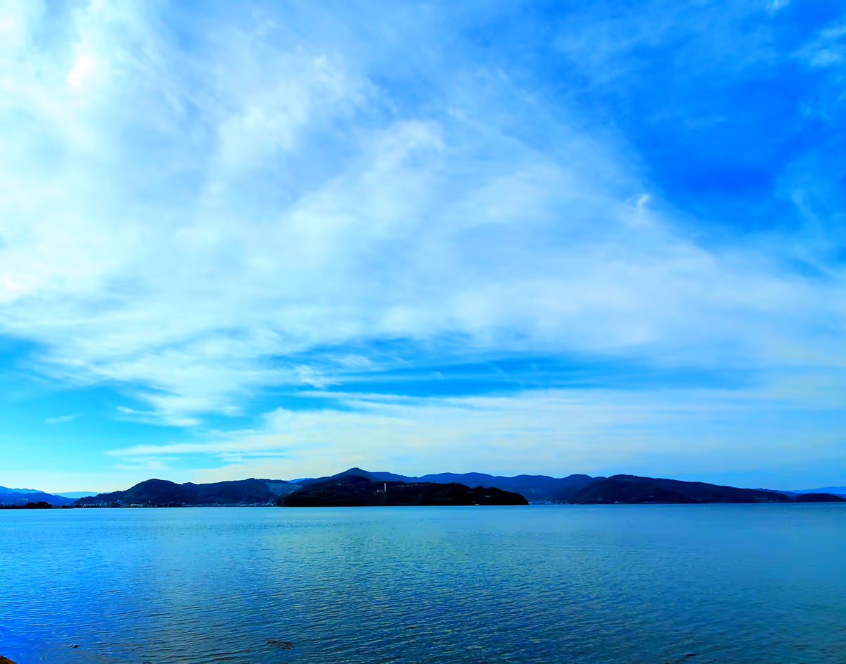 投稿写真：湖みたいな海