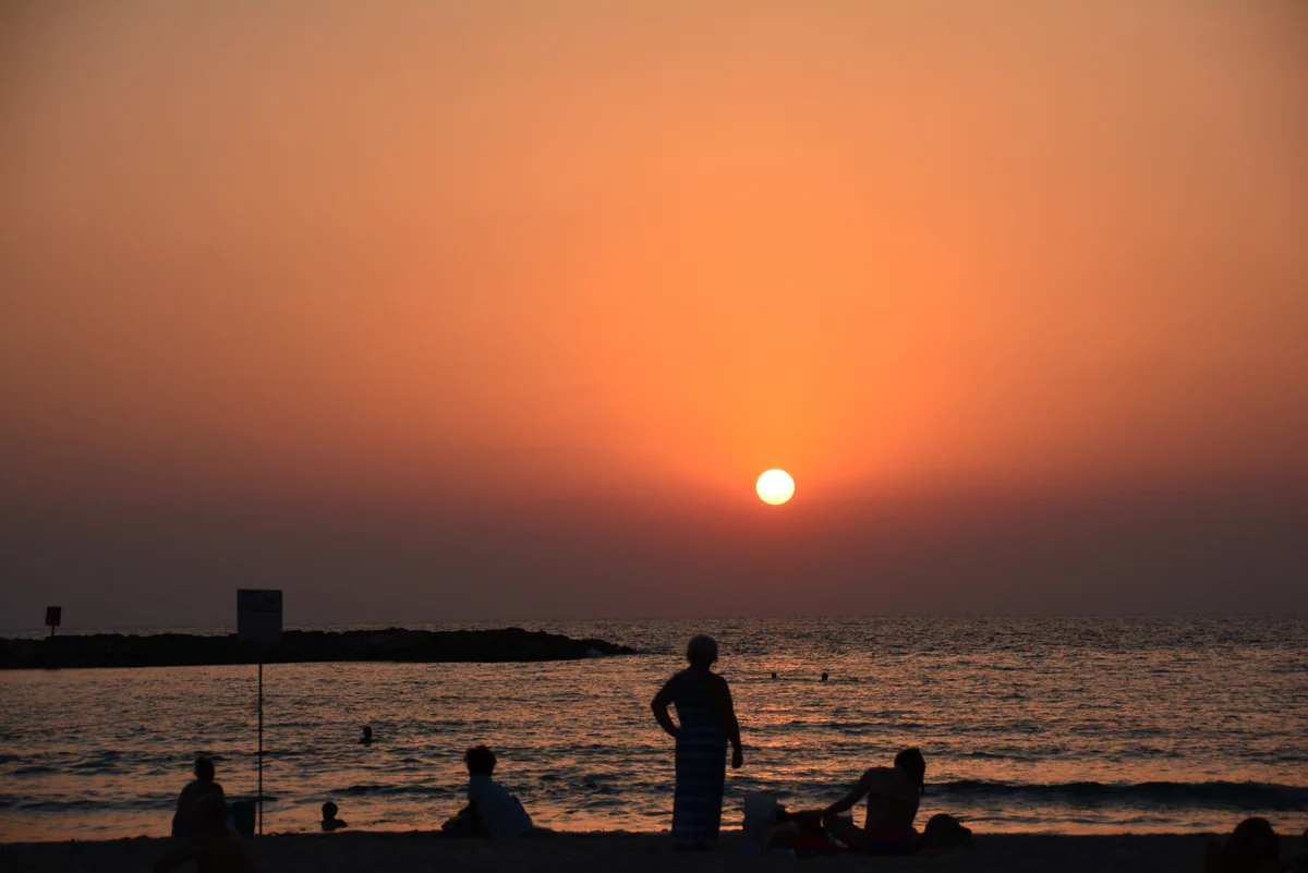 投稿写真：テルアビブビーチの夕陽