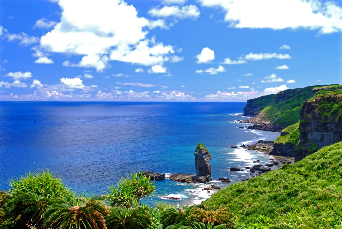 投稿写真：立神岩に祈る