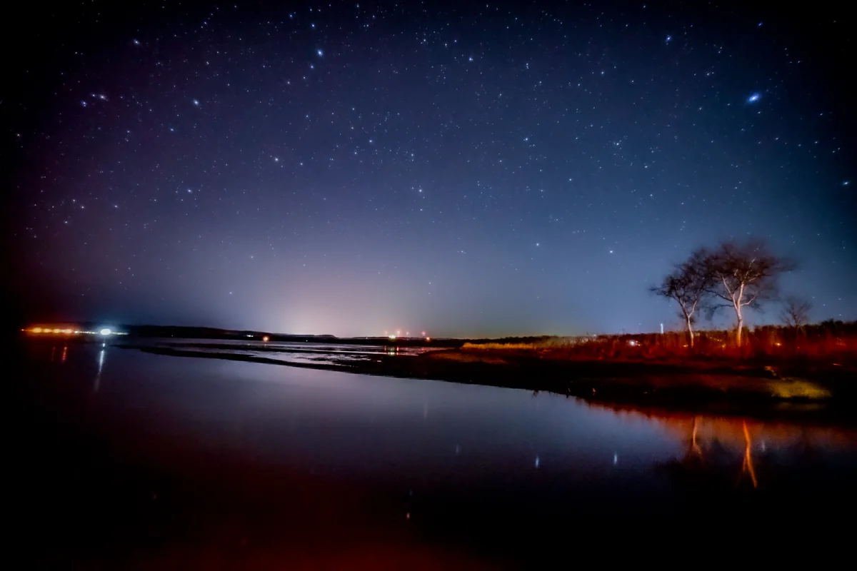 投稿写真：引き潮の卯原内川に写る星空