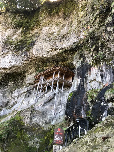 投稿：国宝投入堂