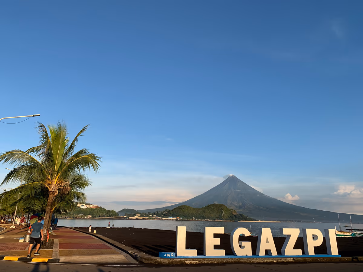 投稿写真：Mayon, Volcano