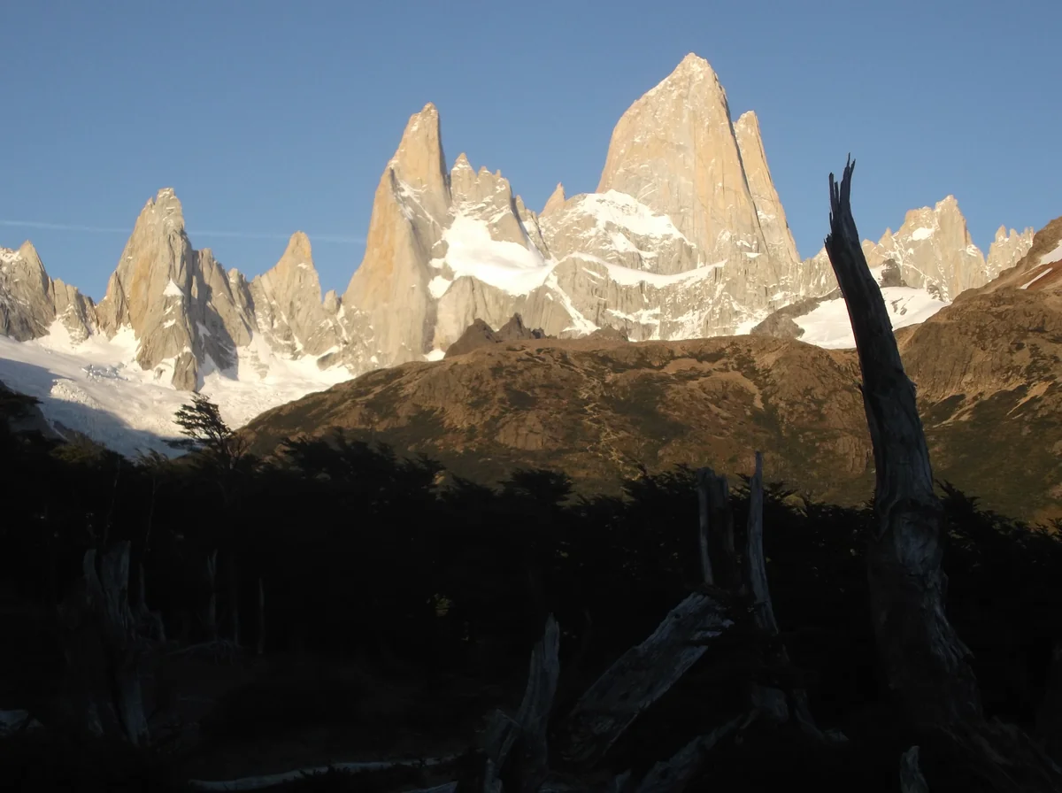 投稿写真：ポインセノットキャンプ場からのフィッツロイ山頂