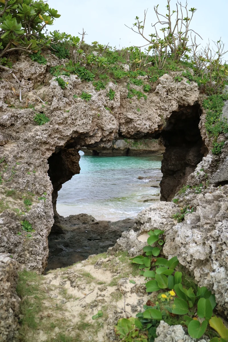 投稿写真：ハートから覗く海