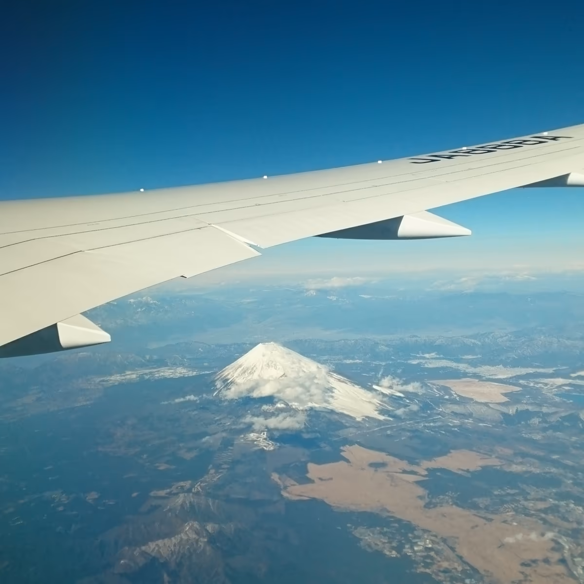 投稿写真：新春上空からの富士山