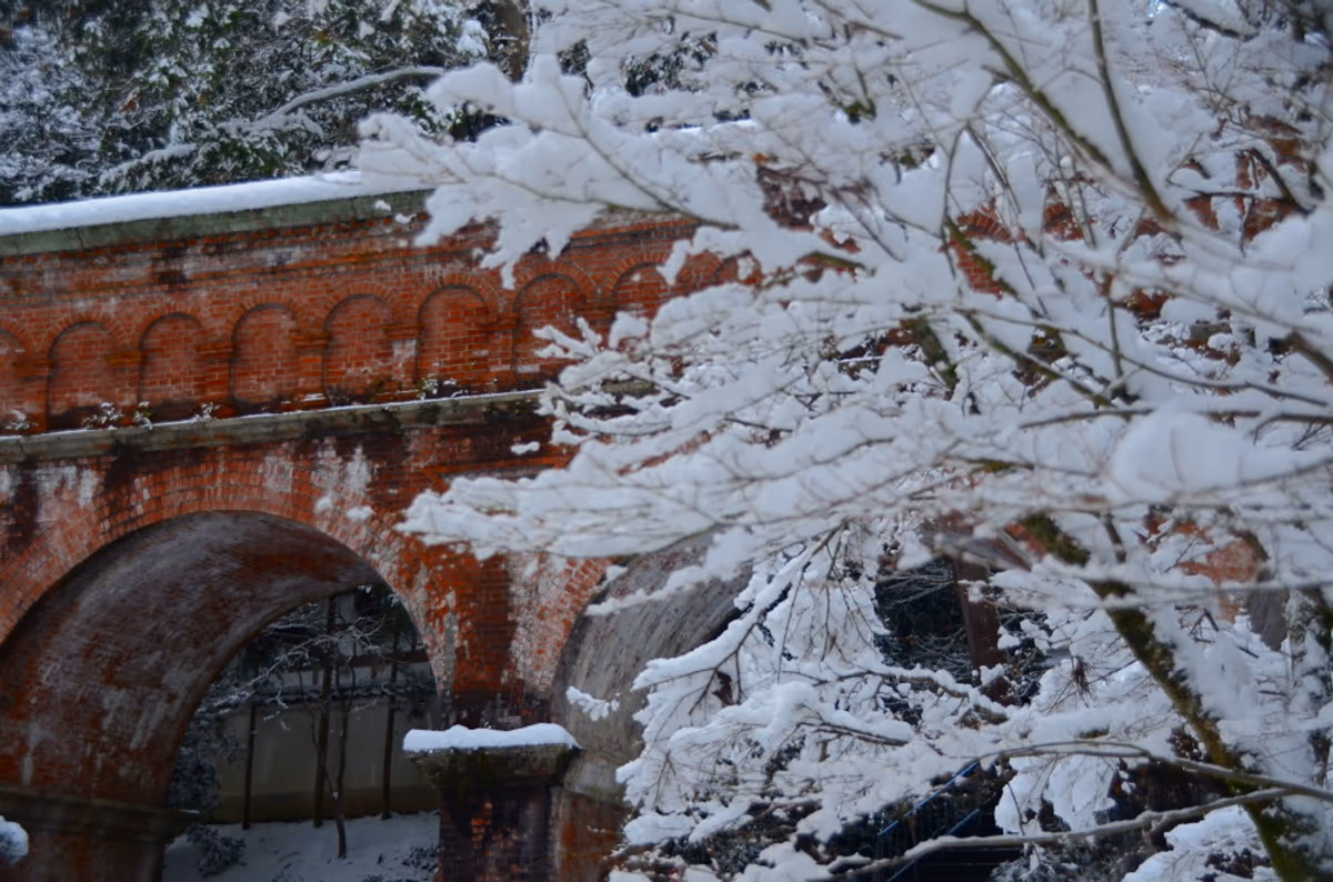 投稿写真：雪の南禅寺水路閣