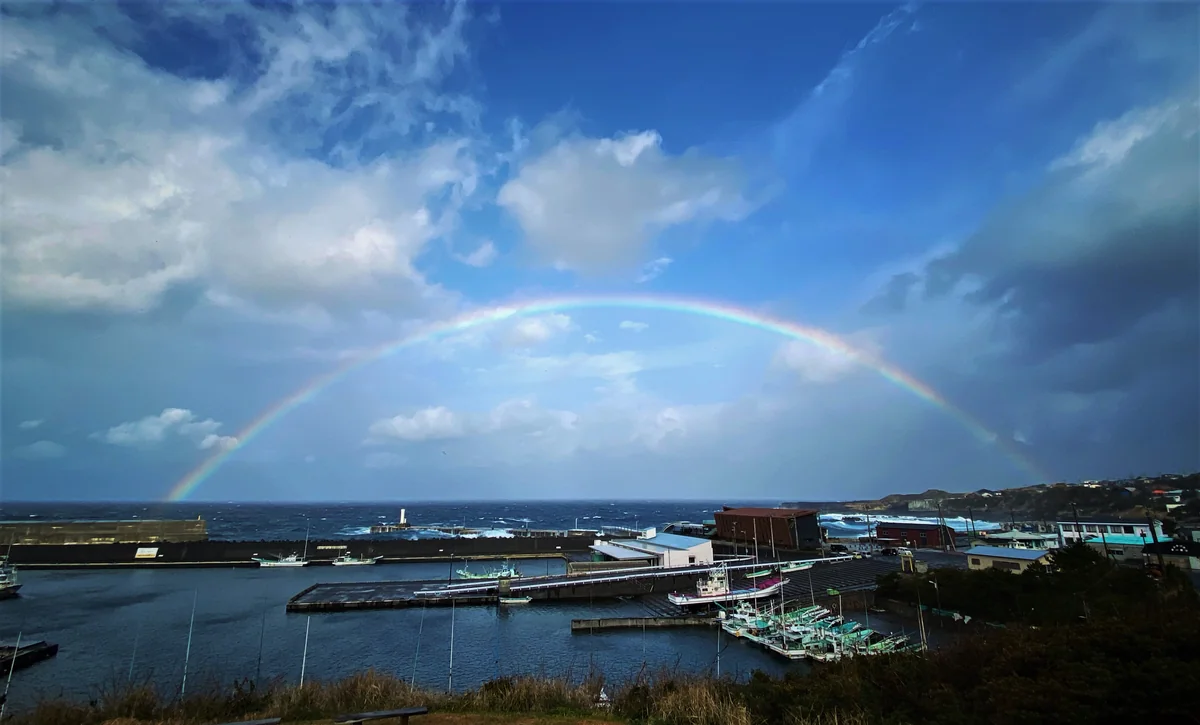 投稿写真：カフェから見える虹