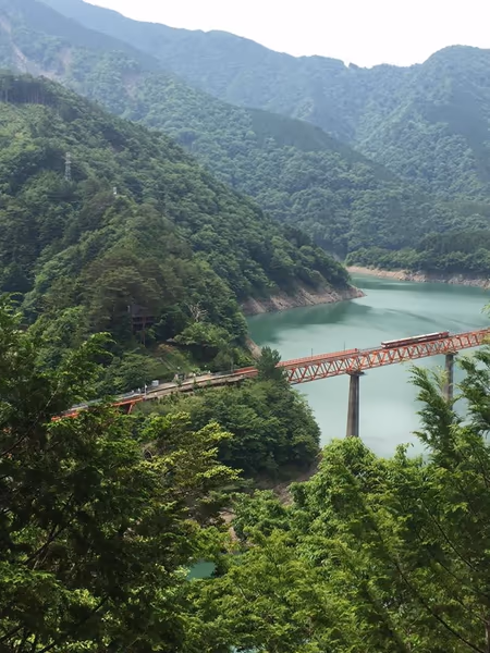 投稿：秘境駅