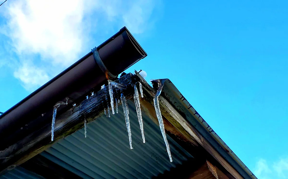 投稿写真：軒先のつらら