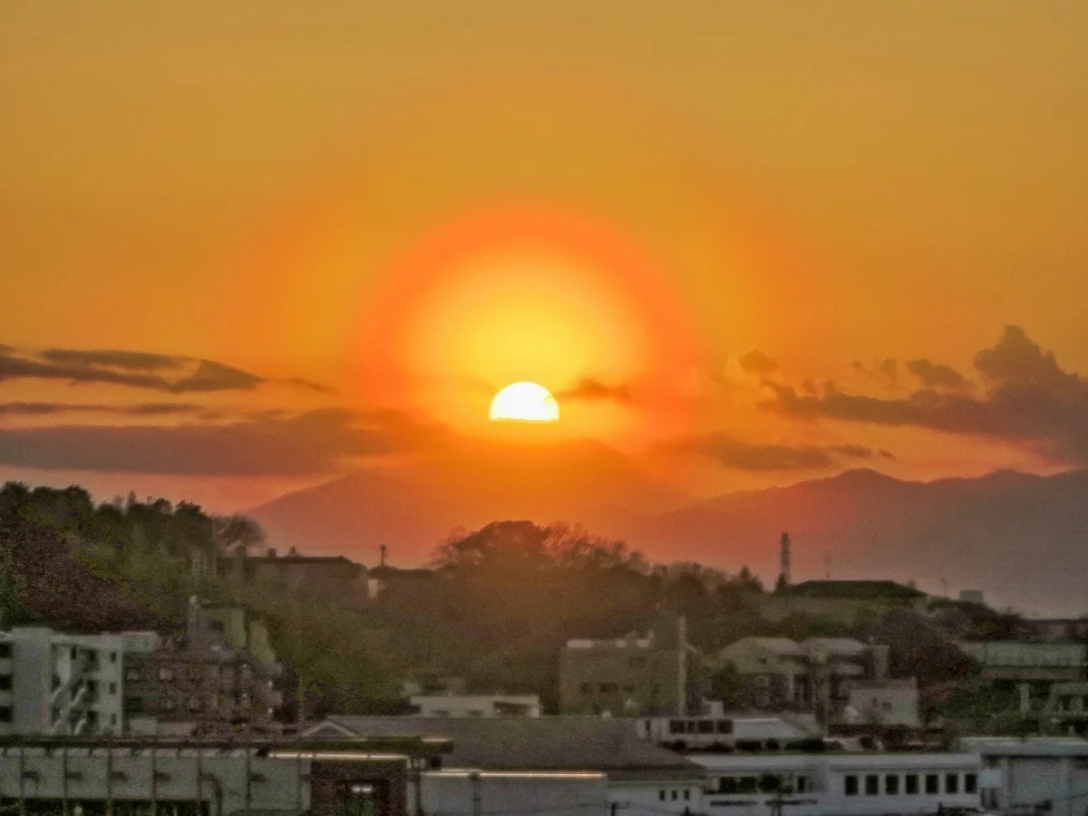 投稿写真：花粉光環付ダイヤモンド富士