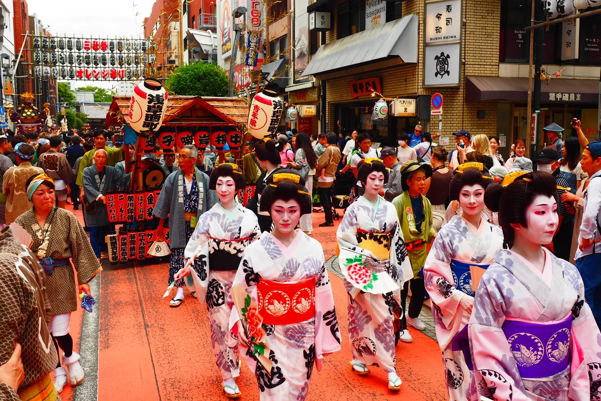 投稿写真：芸妓パレード
