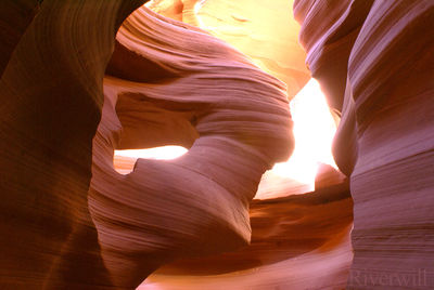 投稿：オウアー・アンテロープ・キャニオン