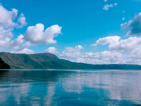 投稿：秋の十和田湖