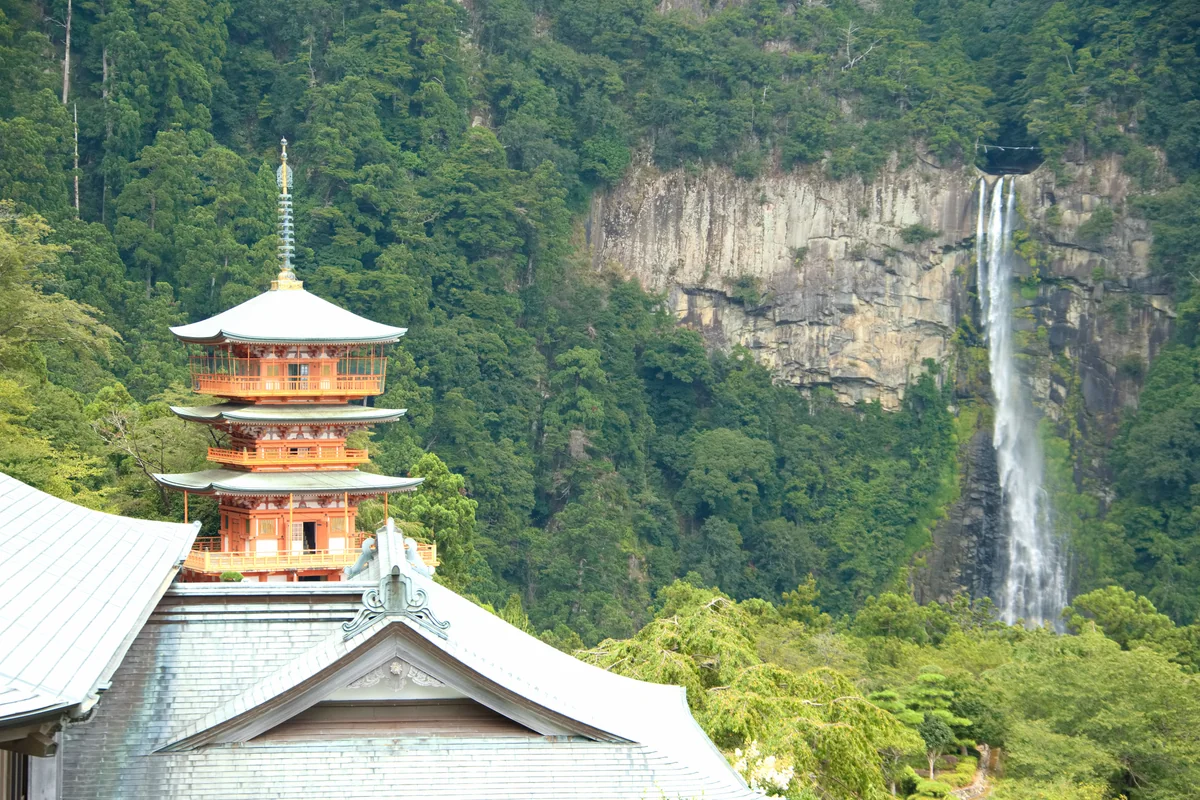 投稿写真：三重塔と那智の滝