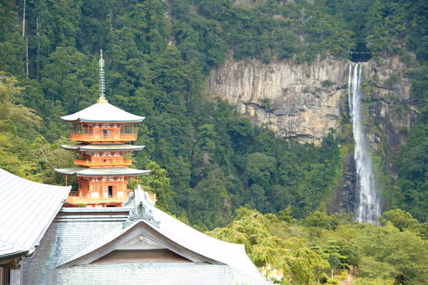 投稿：三重塔と那智の滝