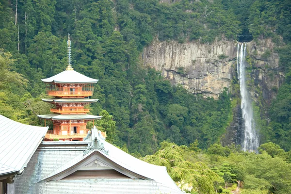 投稿：三重塔と那智の滝