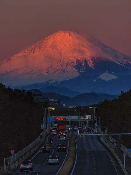 投稿：茅ヶ崎の紅富士