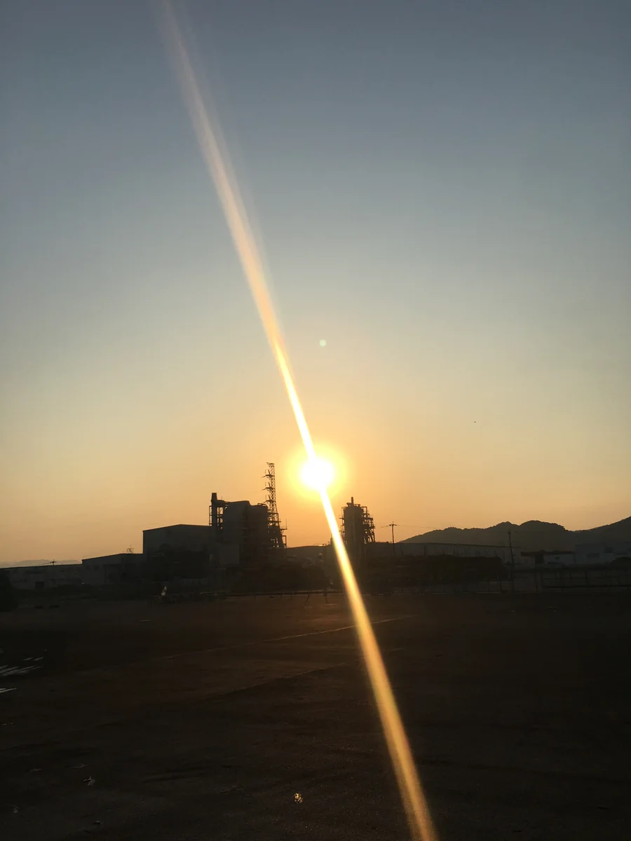 投稿写真：夕陽の光の帯