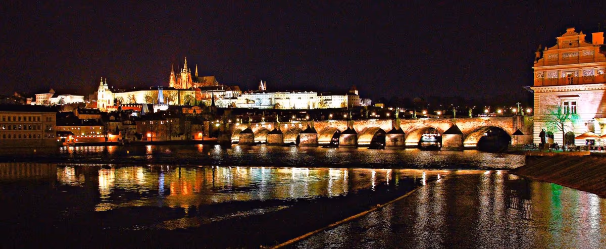 投稿写真：プラハの夜景