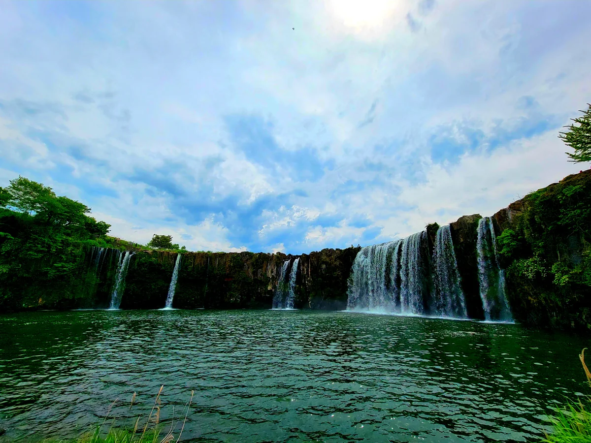 投稿写真：半円状の原尻の滝