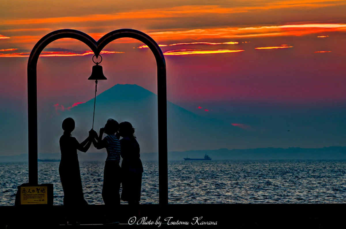 投稿写真：黄昏富士に、乙女たちの青春