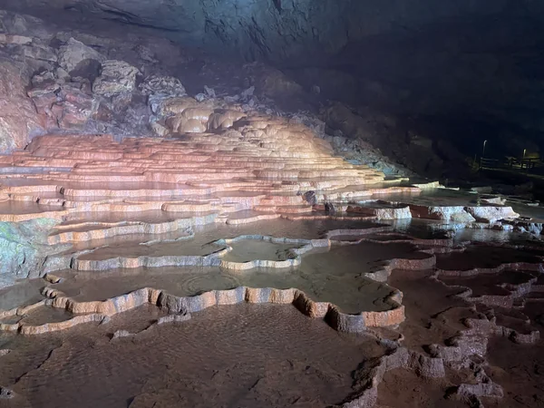 投稿：秋芳洞の百枚皿