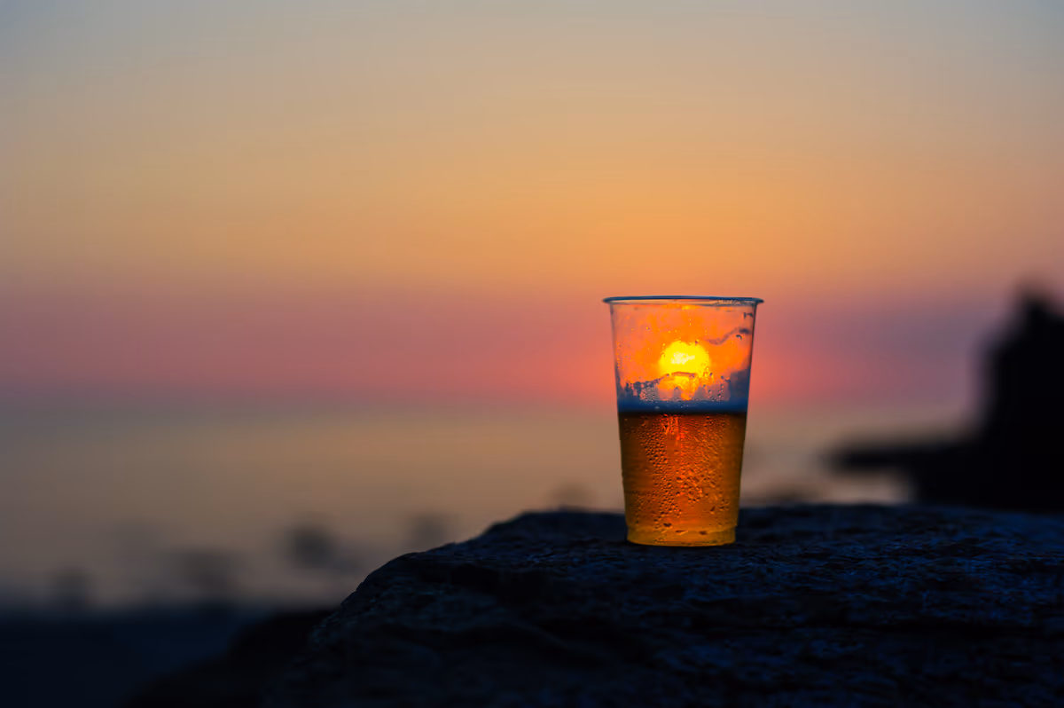 投稿写真：夕陽を飲み干す
