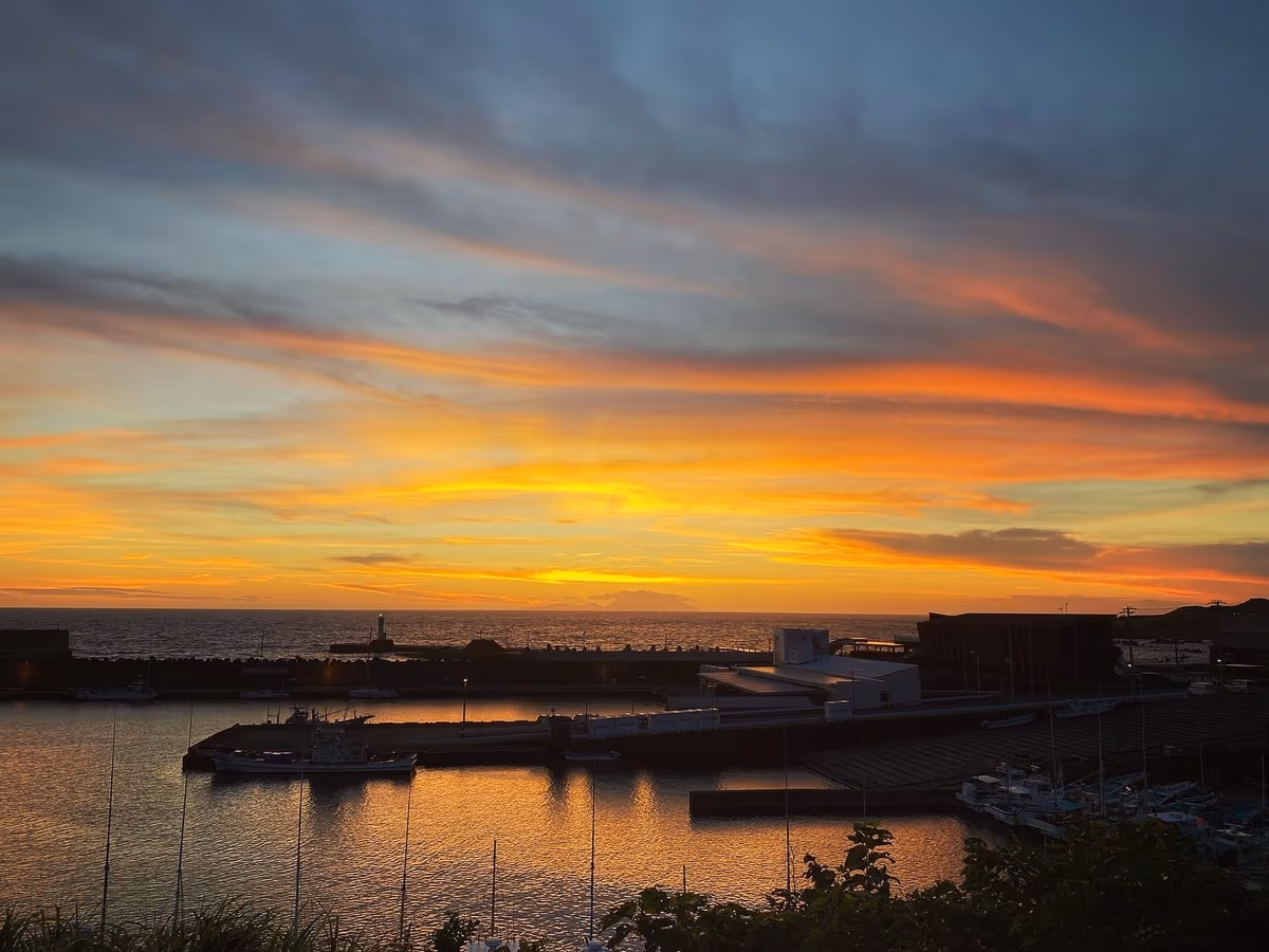 投稿写真：７月の終わりの夕陽