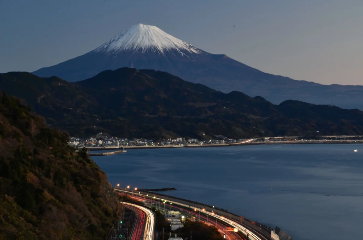 投稿写真：東海道の富士山を見上げれば、弥次喜多の夢を見る