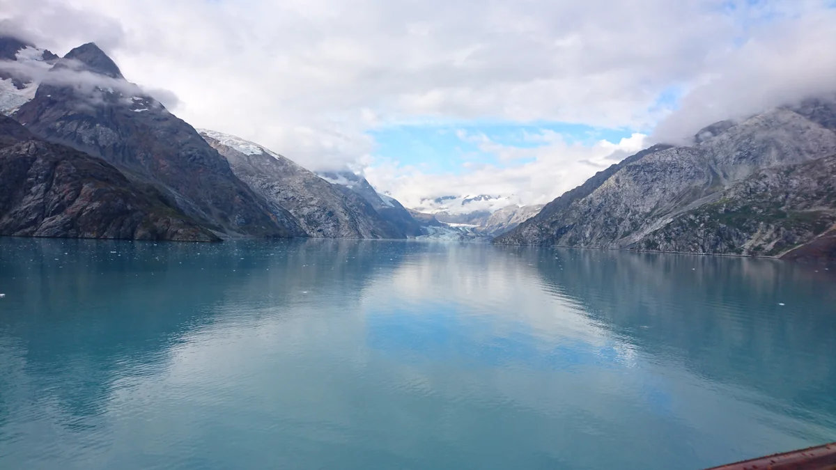 投稿写真：アラスカクルーズで見たリフレクション