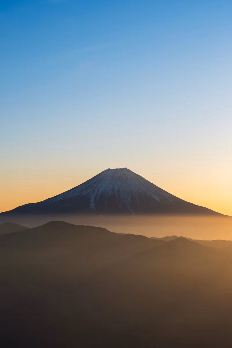 投稿写真：光降る朝、富士