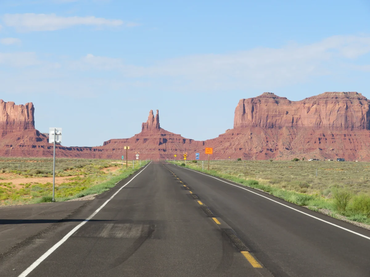 投稿写真：US163より望むモニュメントバレー