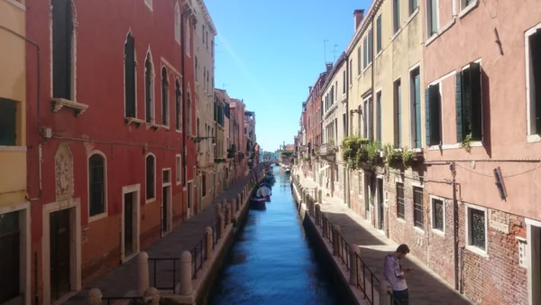 投稿：ヴェネツィア　裏路地