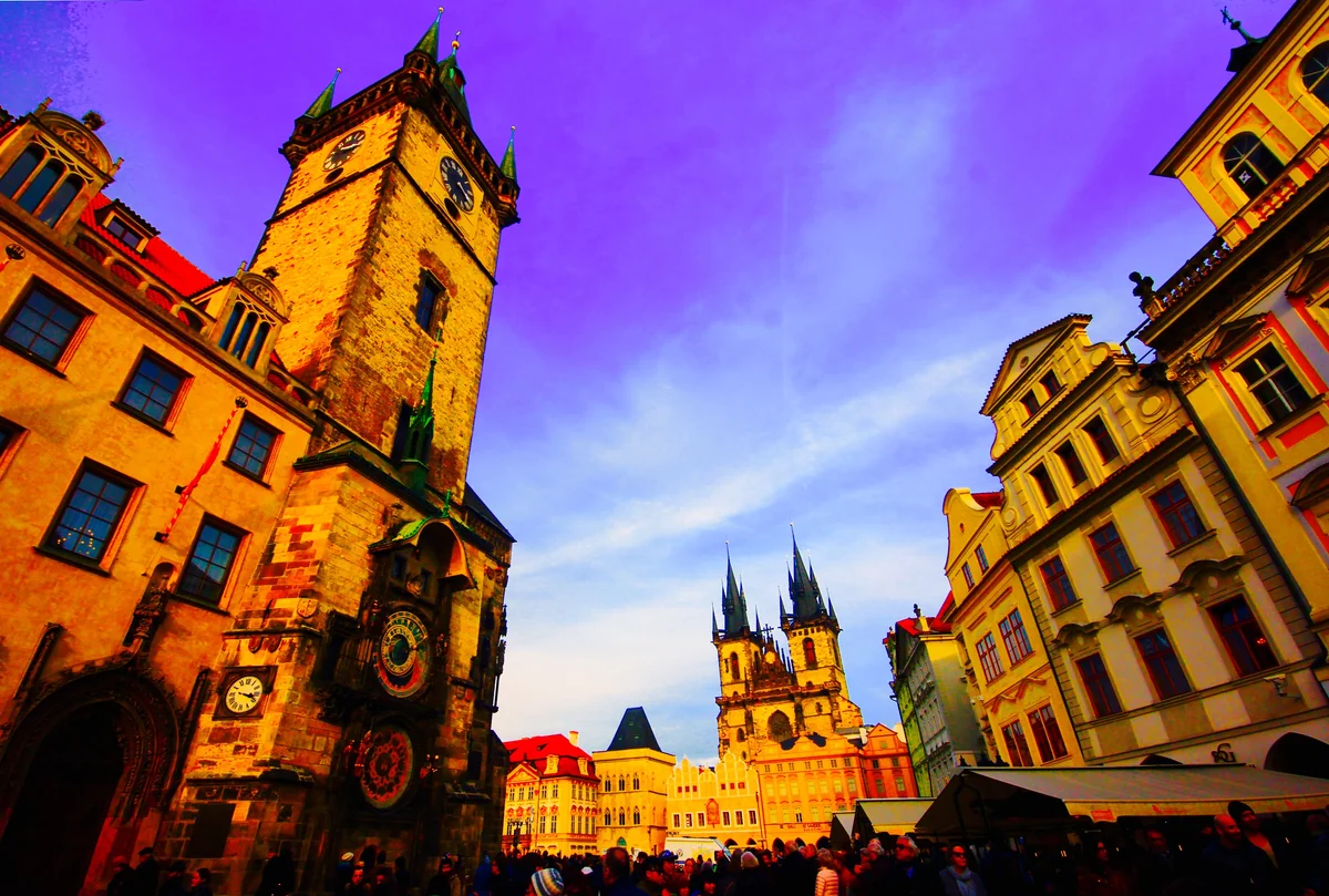 投稿写真：プラハの中心 旧市街広場の賑わい