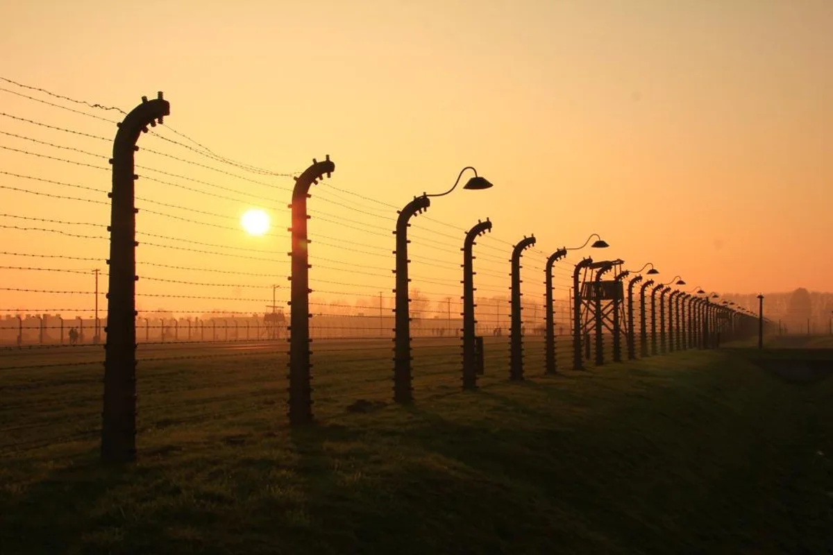 投稿写真：ビルケナウの悲しき夕日
