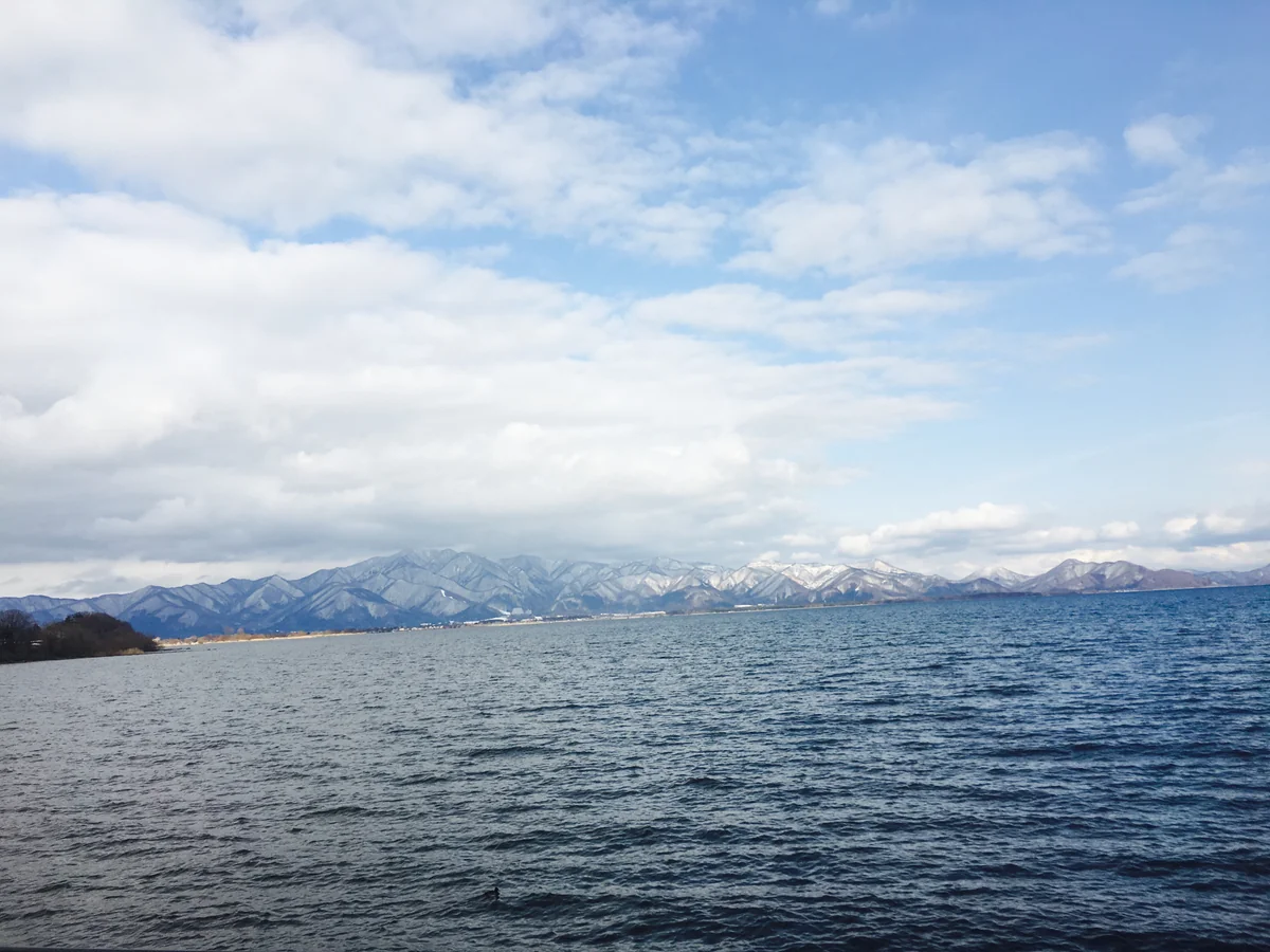 投稿写真：猪苗代湖と磐梯山