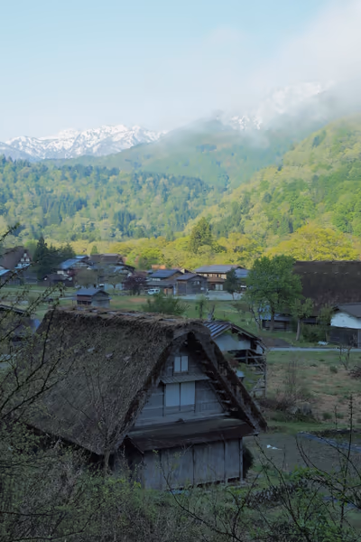 投稿：春の集落